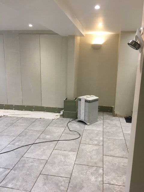 Construction air cleaner